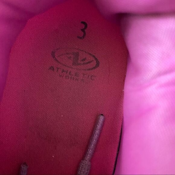 Athletic Works Light-Up Athletic Sneakers - Picture 4 of 8